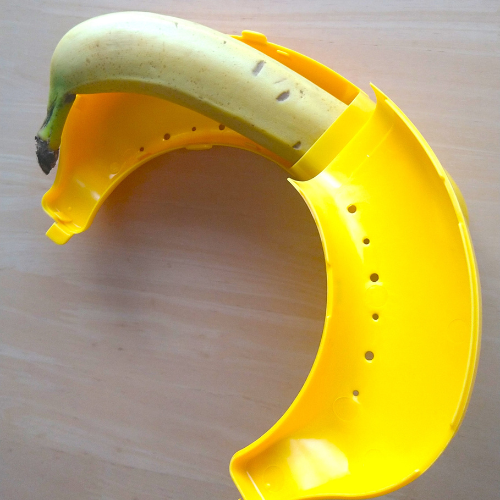 大きいバナナで蓋が閉まらないセリアのバナナケース